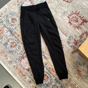 Lululemon dance studio joggers